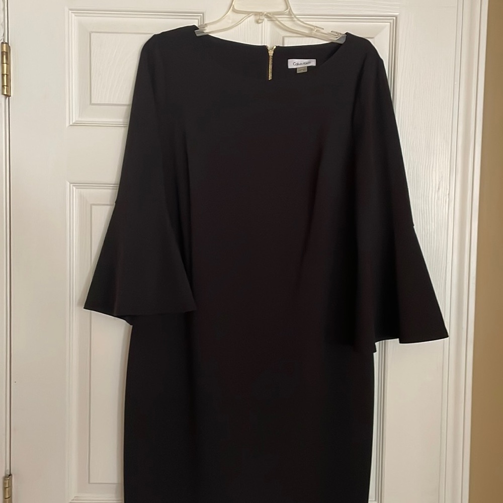 Black Calvin Klein with 3/4 bell sleeves